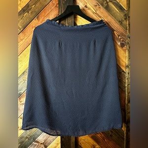 Classic polka dot skirt in blue and white